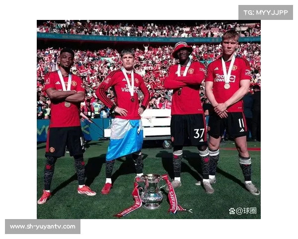 曼联新赛季英超赛程公布！球迷期待大战！